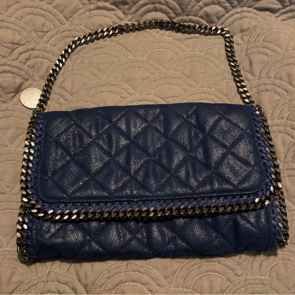 Stella McCartney Stylish Blue Quilted Chain Bag